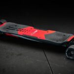 Skateboard électrique